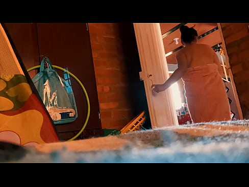 ❤️ El meu oncle em segueix a la dutxa, em fot mentre em ducho. ❤️❌ Porno rus a nosaltres ca.sexogolic-info.ru